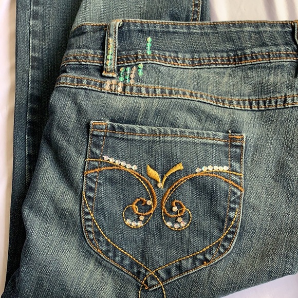Apple Bottom Jeans Size 12 Bedazzled - Picture 7 of 11